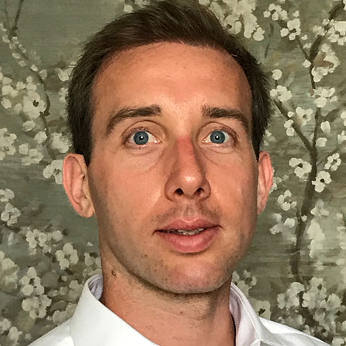 Dr Olivier Combaux, Médecin ophtalmologue chez Point Vision