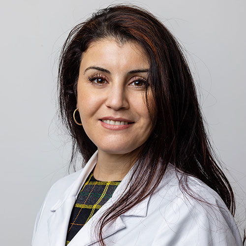 Dr Dalila Ouamara, Ophtalmologiste chez Point Vision