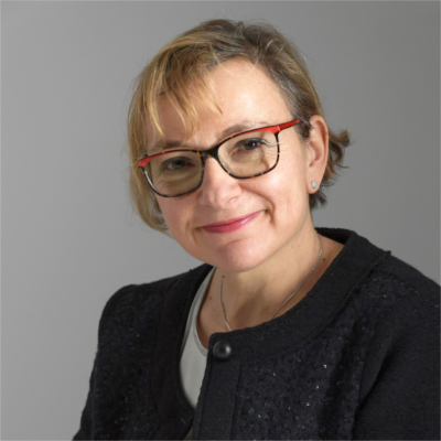 Dr KUNVARI Marie Ange, Médecin ophtalmologue chez Point Vision