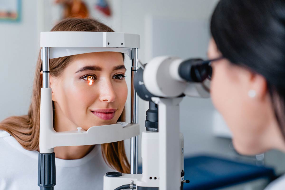 Consultation ophtalmologique chez Point Vision